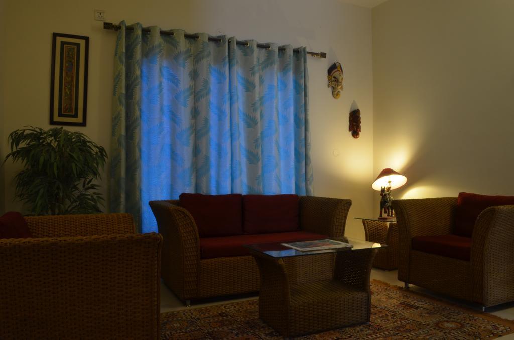 Luxtay Suites Bangalore Eksteriør bilde