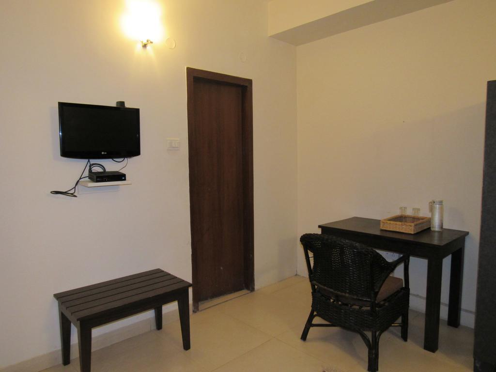 Luxtay Suites Bangalore Eksteriør bilde